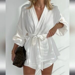 Women's white Tie-Front Shirt set; crinkle material; never worn